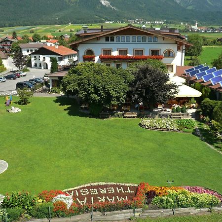 Gartenhotel Maria Theresia Халль в Триоле Экстерьер фото
